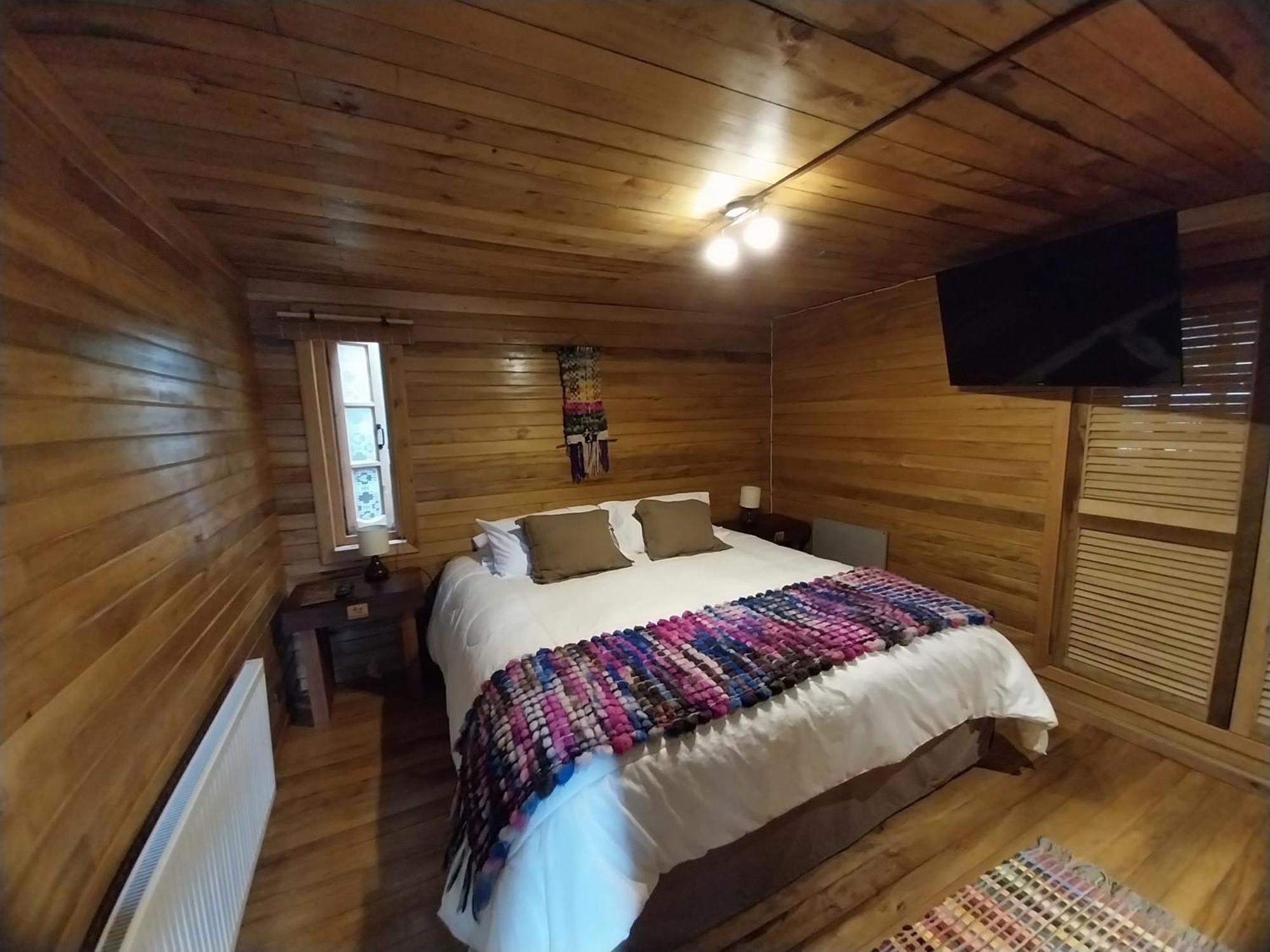 Alma Chilota Hotel
